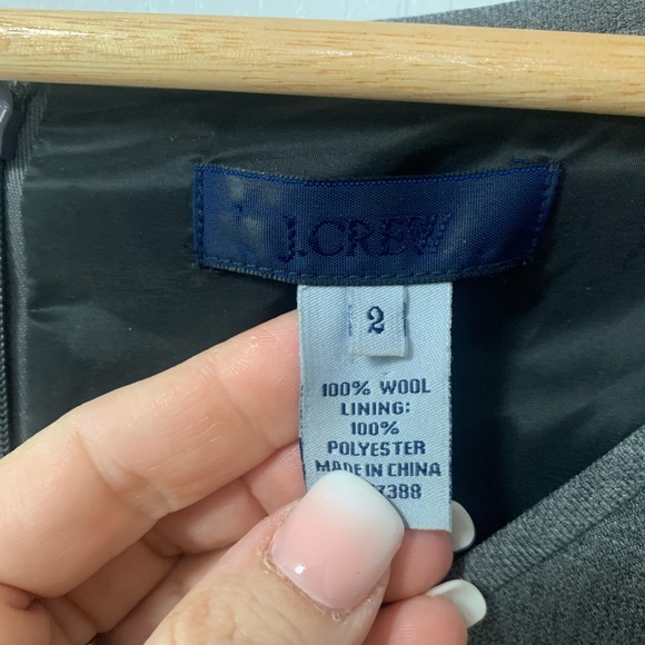 J Crew Size 2 - Gray Dress - EUC - Picture 3 of 3